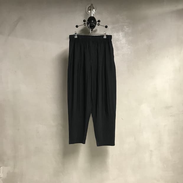 옴므 플리세 플리츠 팬츠 블랙 3