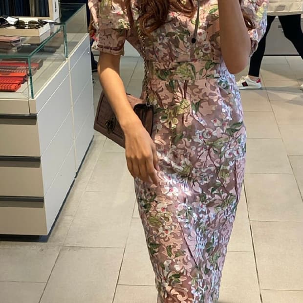 dint 반앤질 플라워 원피스