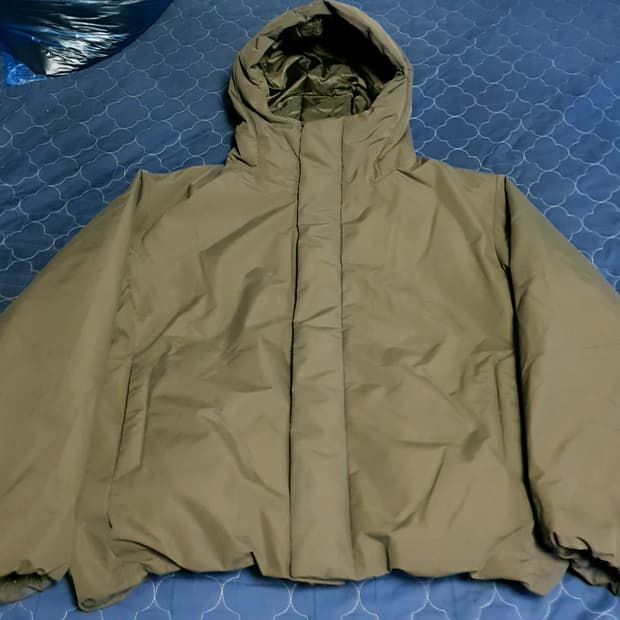 무인양품 워셔블 다운 후드 숏파카 카키 (XL)