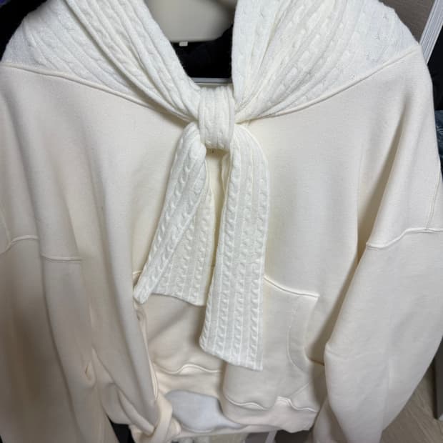 더티스 리본후드