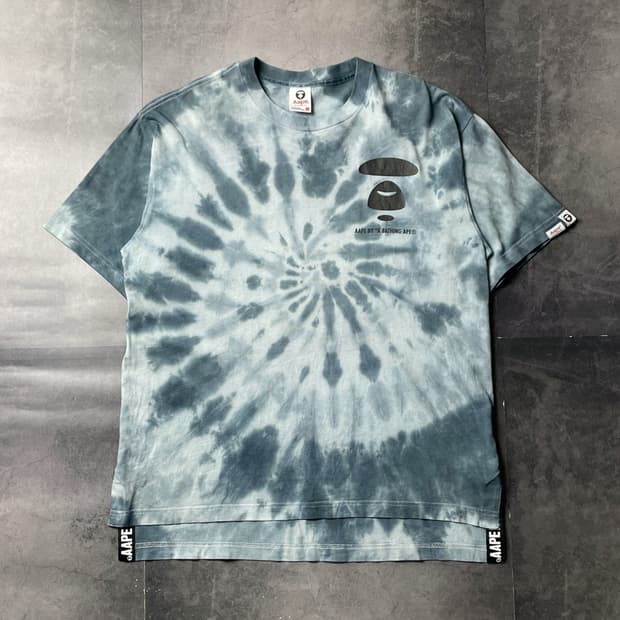 AAPE 에이프 블루 타이다이 반팔티셔츠 A01302