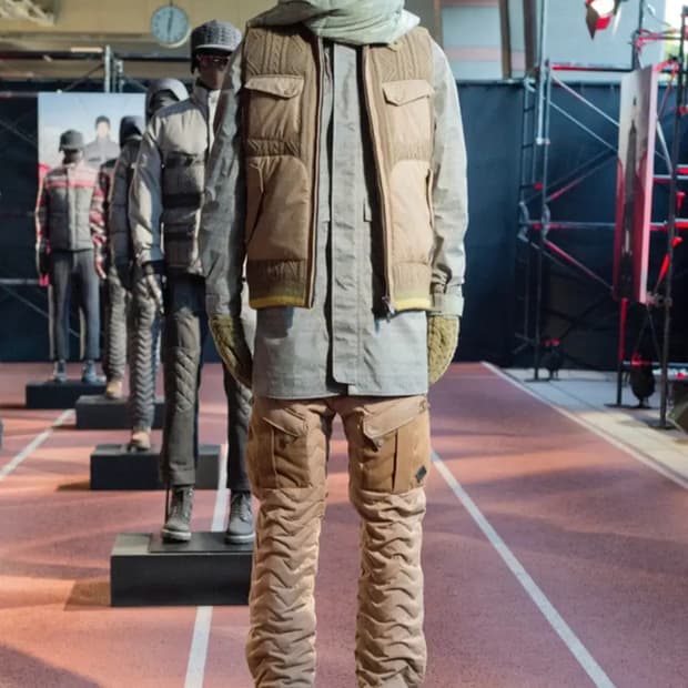 몽클레르 X 화이트 마운티니어링 집업 베스트(푸퍼-다운)2 사이즈