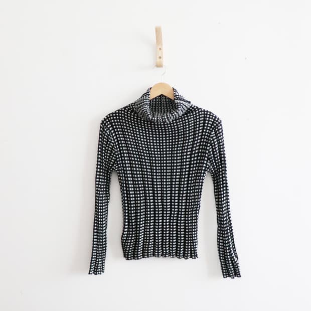 RENAULT JEANS turtleneck