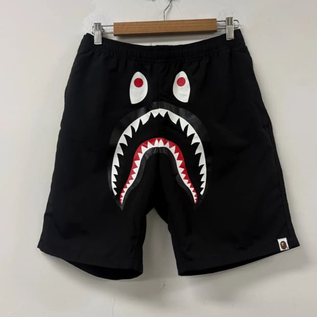 A Bathing Ape 베이프 샤크 비치쇼츠