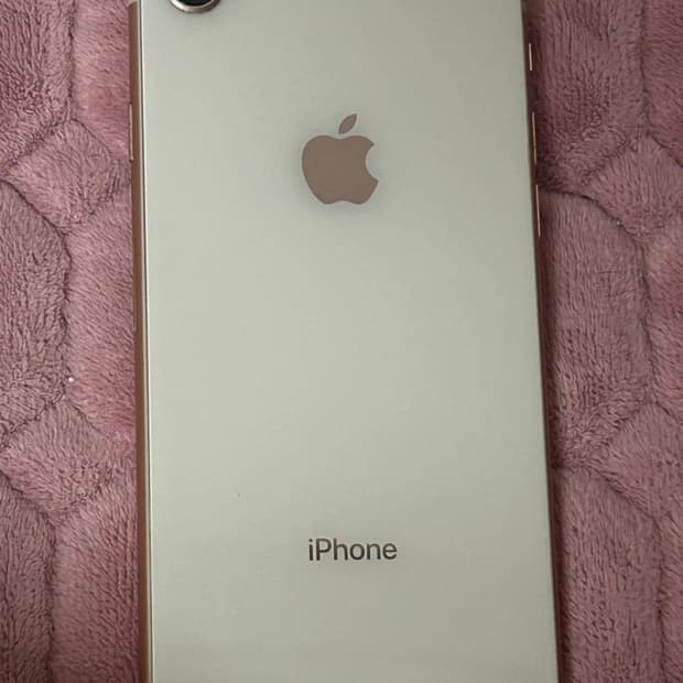 아이폰8 로즈골드 팝니다