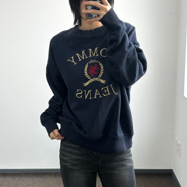 Tommy jeans 스펠아웃 로고 네이비 맨투맨