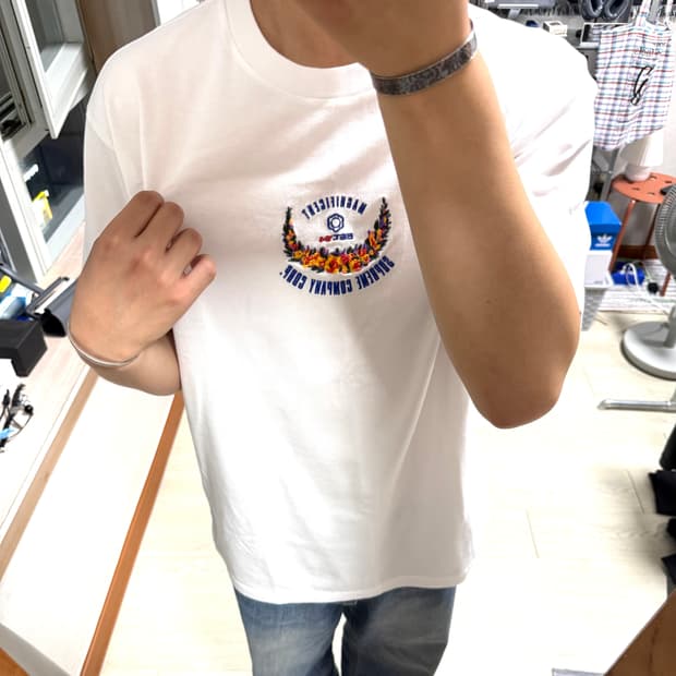 슈프림 빅토리 반팔 티셔츠
