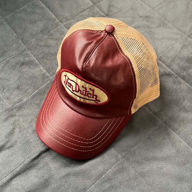 본더치 레더 메쉬 트러커캡