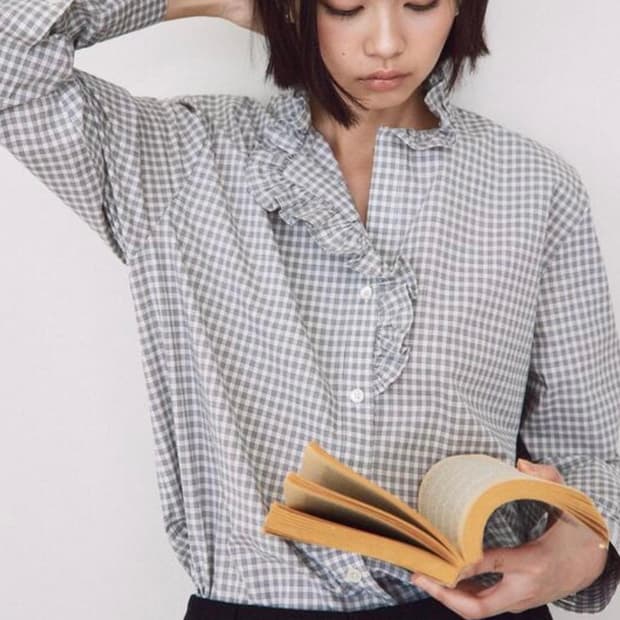 the library of 체크 프릴 셔츠