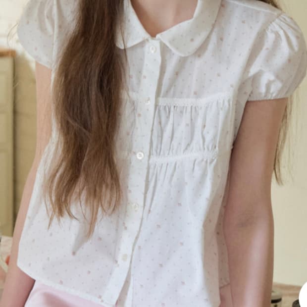 새상품) 레터프롬문 셔링 볼륨 블라우스 플라워