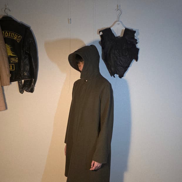 Bless N°40 Whatwasitagain
Hoodcoat