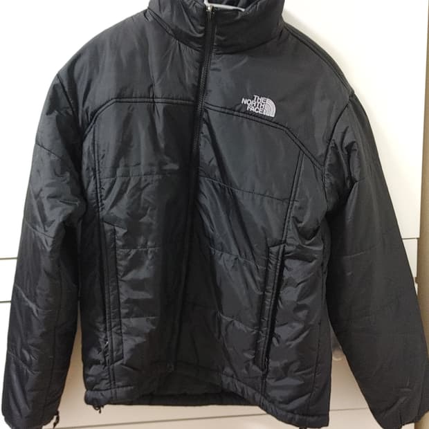 노스페이스 경량패딩 M