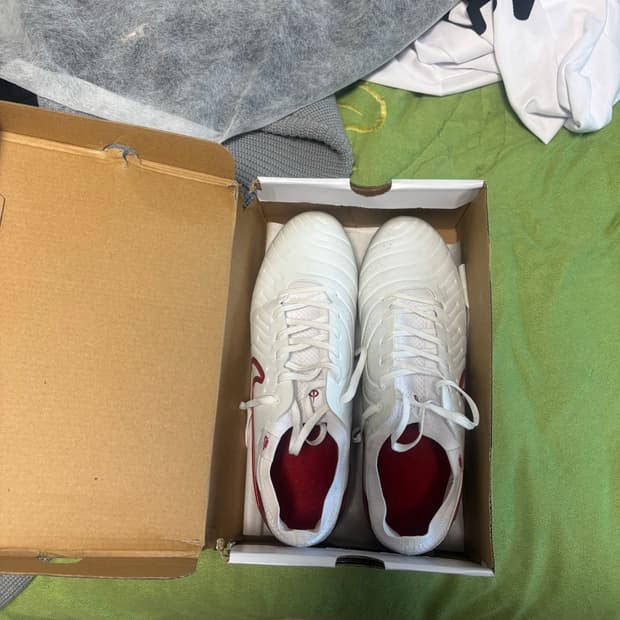 나이키 축구화 285 실착1회