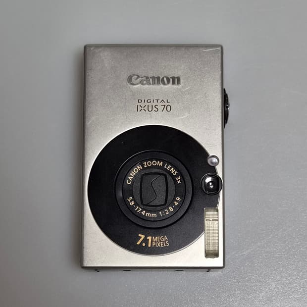 캐논 익서스 70 / CANON IXUS 70 디카