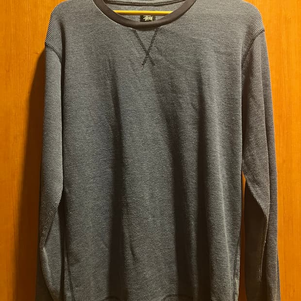 스투시 긴팔 니트 티셔츠