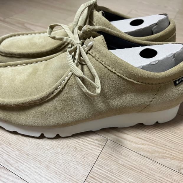 클락스 왈라비 메이플 gtx 