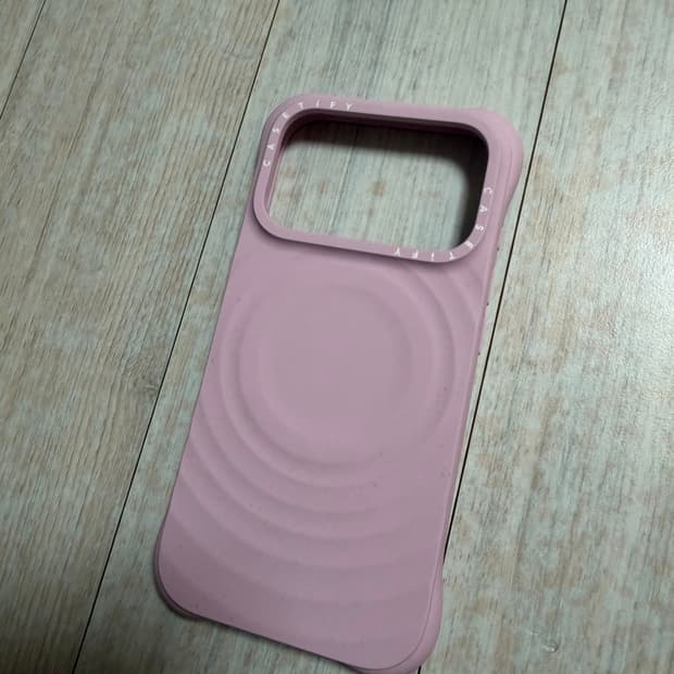 아이폰17프로 리플케이스 핑크 케이스티파이