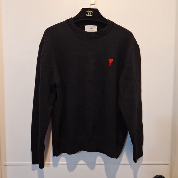 아미 여성 블랙 니트 티셔츠 