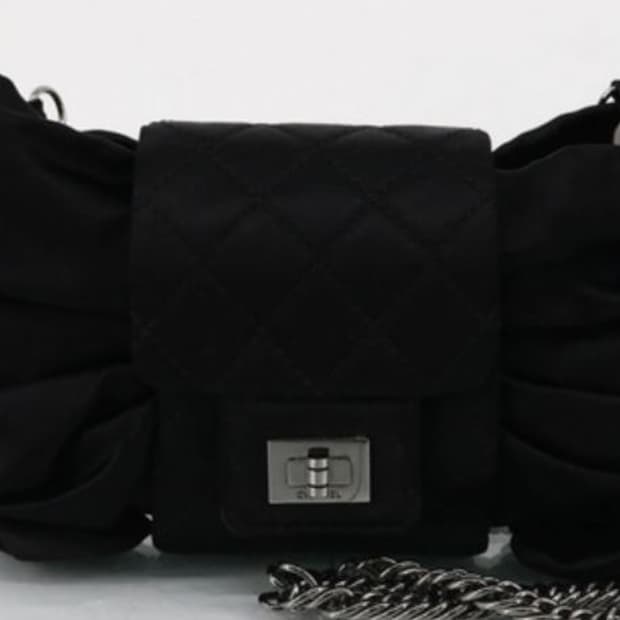 샤넬 2.55 보우 숄더백 Chanel 2.55 Reissue Bow 