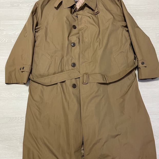 입생로랑 빈티지 간절기코트 95-100정도