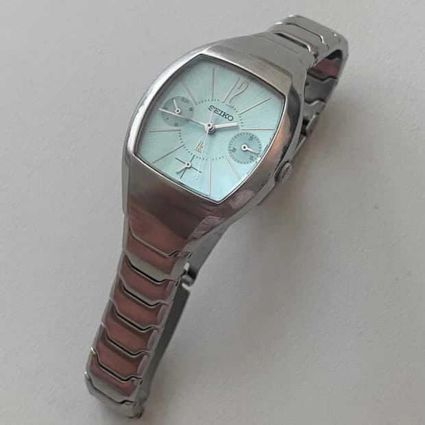 Seiko 세이코 루키아 LK 쉘 실버 사파이어 여성 시계