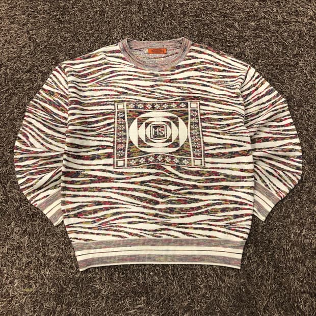 미쏘니 멀티컬러 패턴 니트