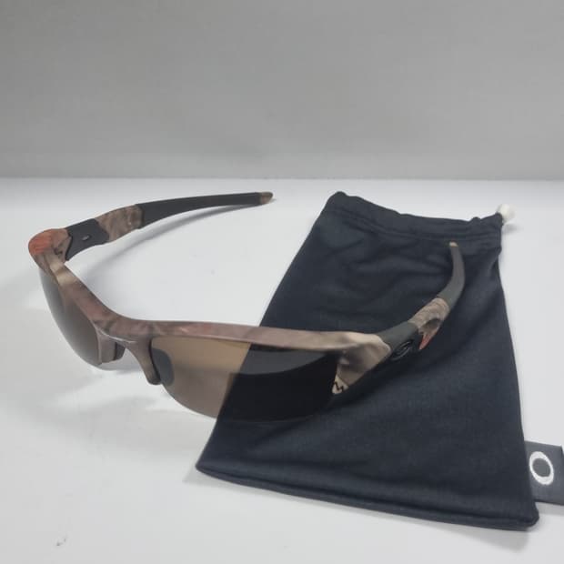 오클리 플랙 1.0 리얼트리카모 미사용