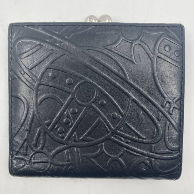 비비안 웨스트우드 가죽 엠보싱 패턴 지갑