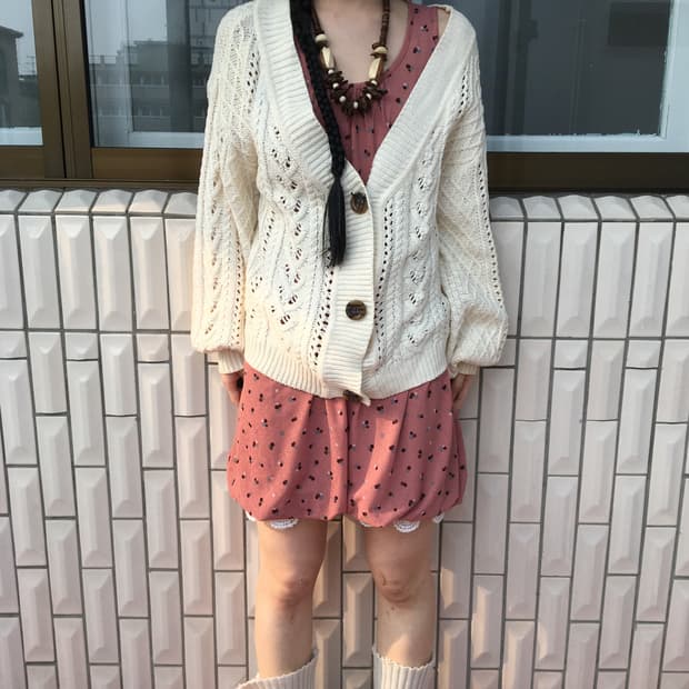 Cable pattern knit cardigan