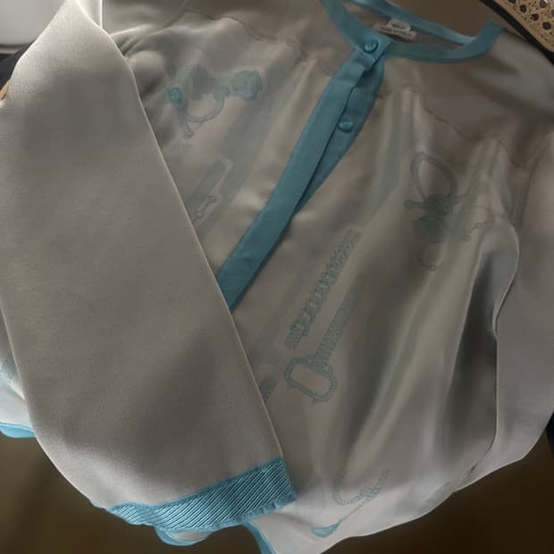 에르메스 실크 가디건