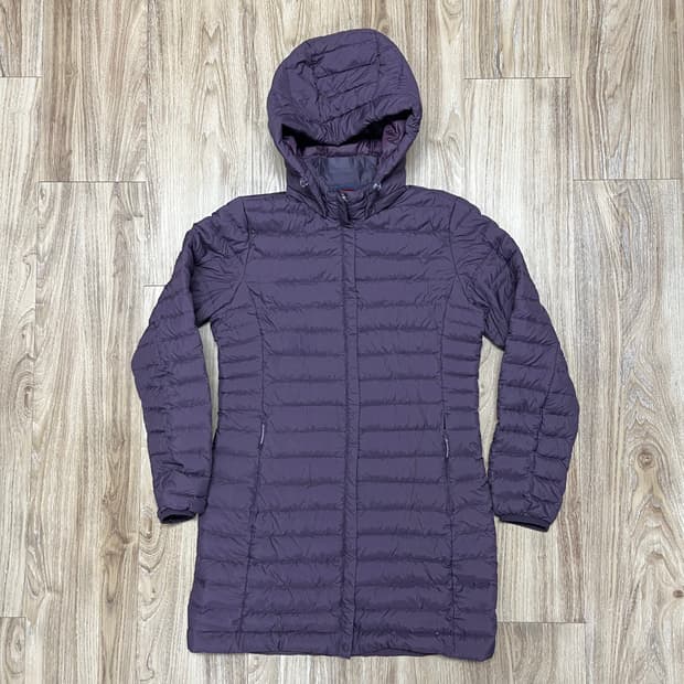 몽벨 바네사 구스다운 경량 패딩 M