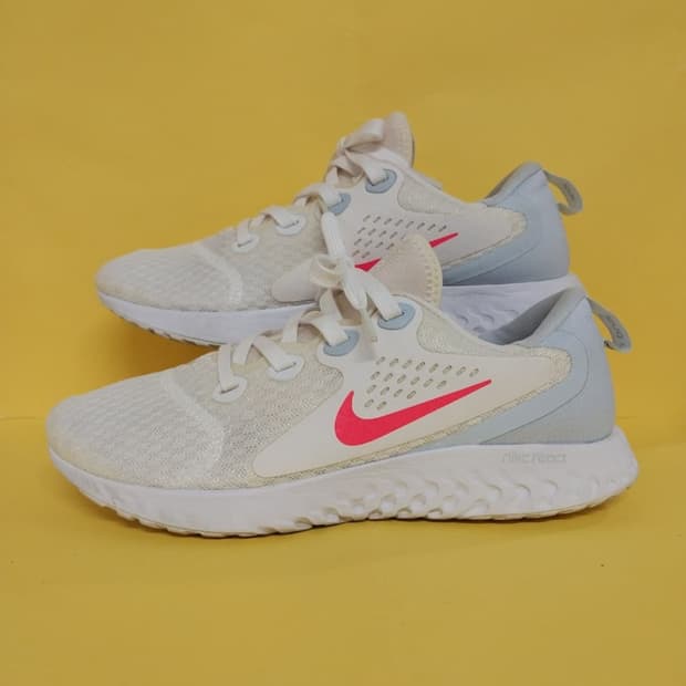 여성 나이키 레전드 리액트 화이트핑크 런닝화, 운동화 (245)