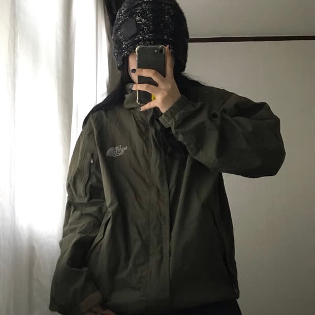 노페 카키 바람막이