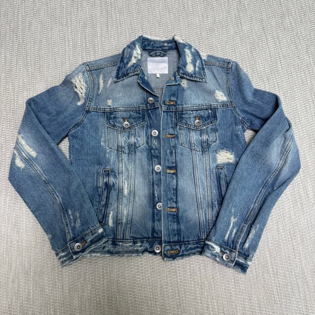 자라(zara) 청자켓 판매합니다.
