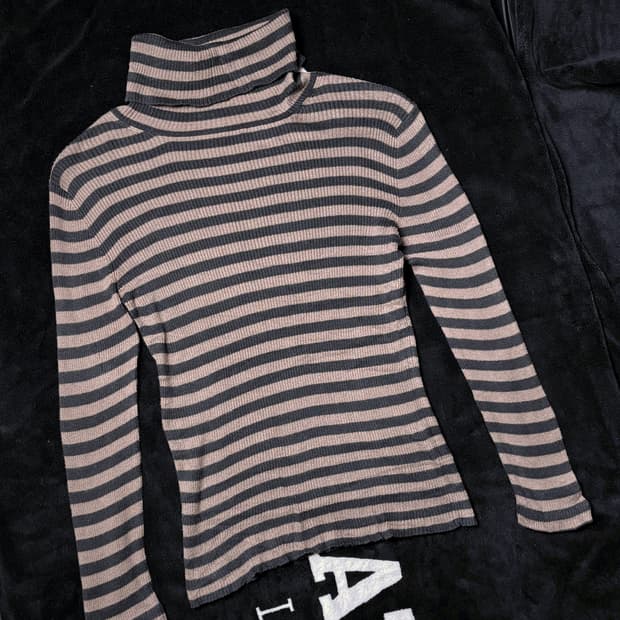일본빈티지 스트라이프 터틀넥 긴팔티