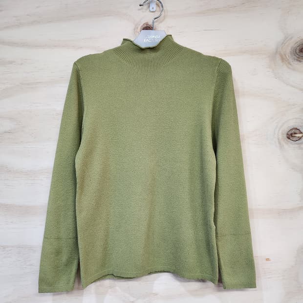 231) max studio 니트