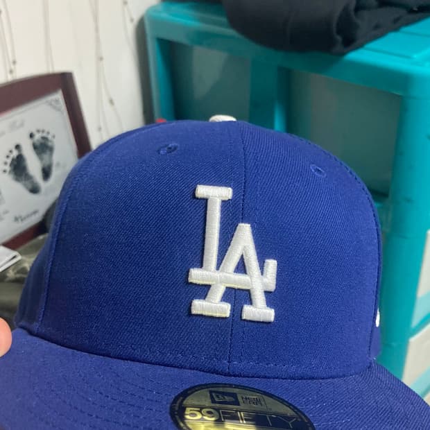 뉴에라 la 모자 57.7cm