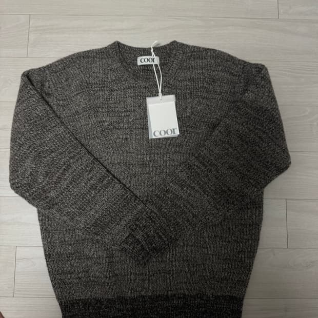 (새상품) 쿠어 캐시팝 트위드 니트 s