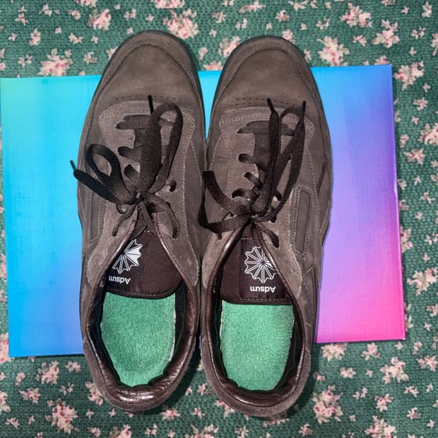 리복 x 애드섬 클럽씨 리벤지 플러스 다크 브라운