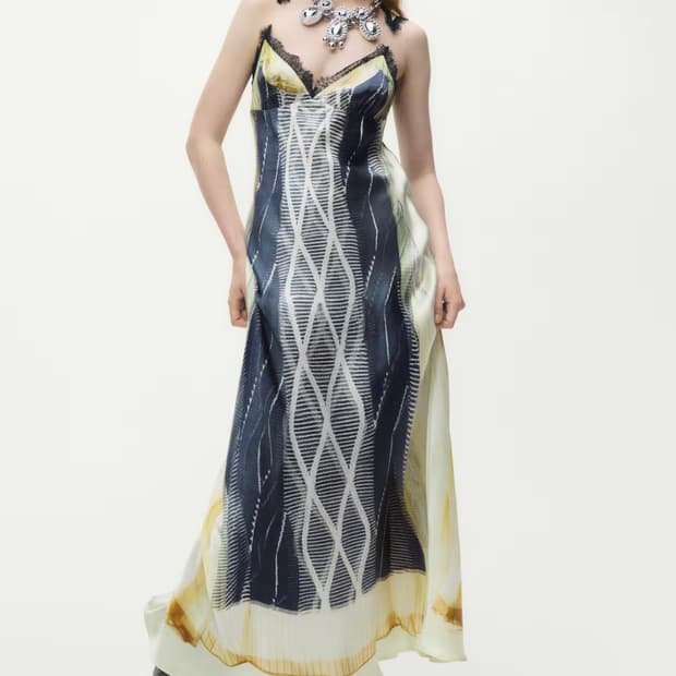 글렌마티스 h&m 프린트 새틴 원피스 36,38 구해요