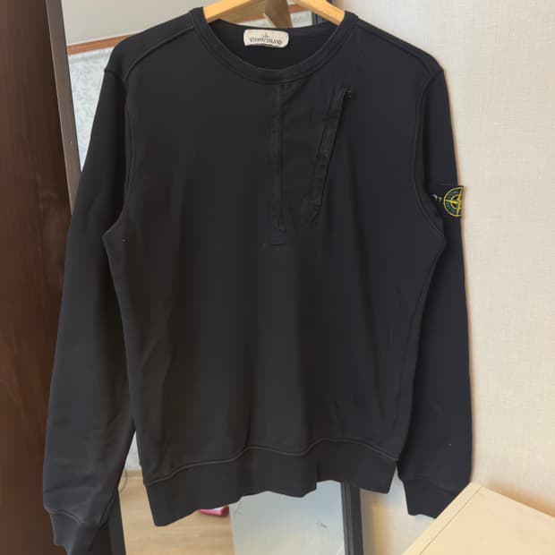 스톤아일랜드 맨투맨 M (95)