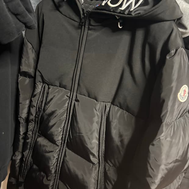 몽클레어 패딩 점퍼