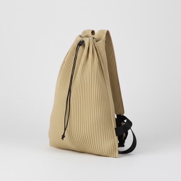 [os] 이세이미야케 옴므플리세 백팩