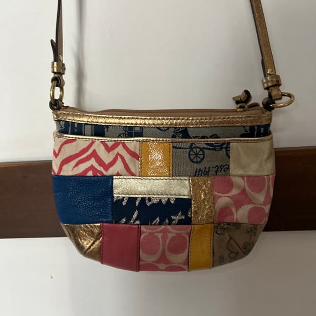 미니 코치 크로스백 