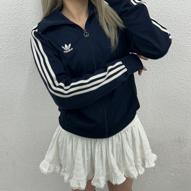 아디다스 유로파 네이비 트랙탑 100