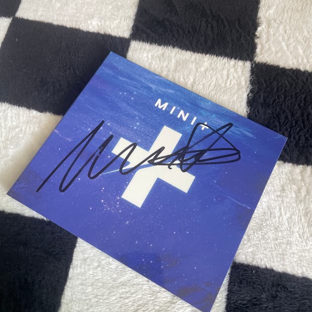 Minit 미니 1집 BLUE CD 친필사인반