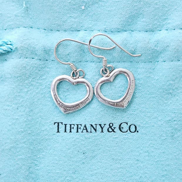 티파니앤코 엘사퍼레티 오픈하트 빈티지 드롭 실버 귀걸이[정품]