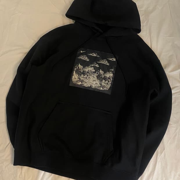 나이키 솔로 스우시 후드티