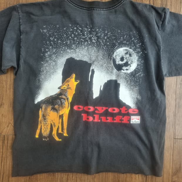 Marlboro coyote bluff tee