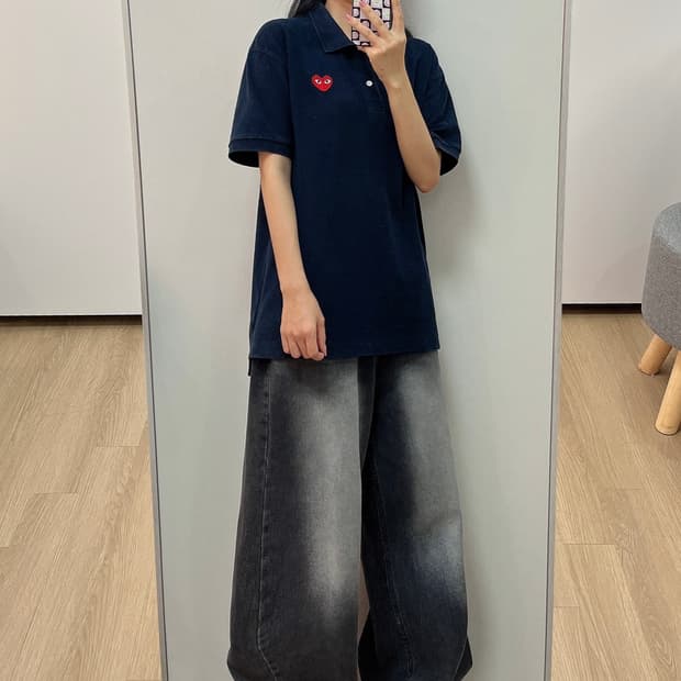 꼼데가르송 플레이 하트와펜 네이비 폴로 반팔 카라티
